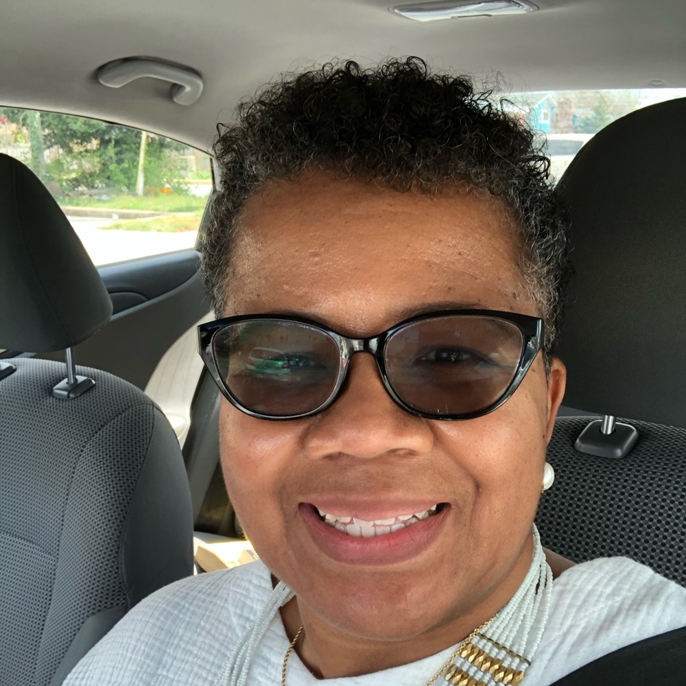 Meet your Posher, Alethea